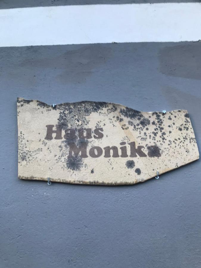 Haus Monika Apartment Solnhofen Екстериор снимка