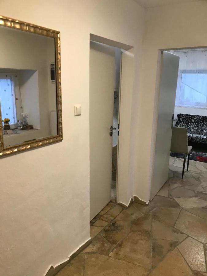 Haus Monika Apartment Solnhofen Екстериор снимка